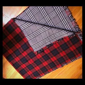 Oversized wrap double plaid reversible scarf